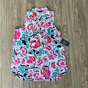 NWT Vince Camuto V-neck